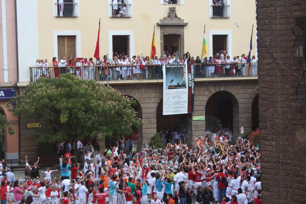 Turistico Cigueena De Alfaro